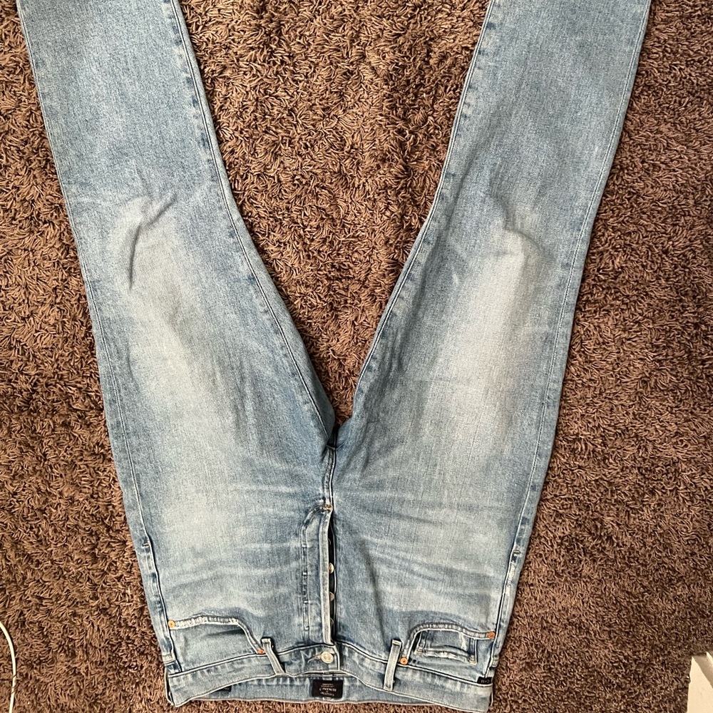Citizen of humanity denim high raise jeans in a 30